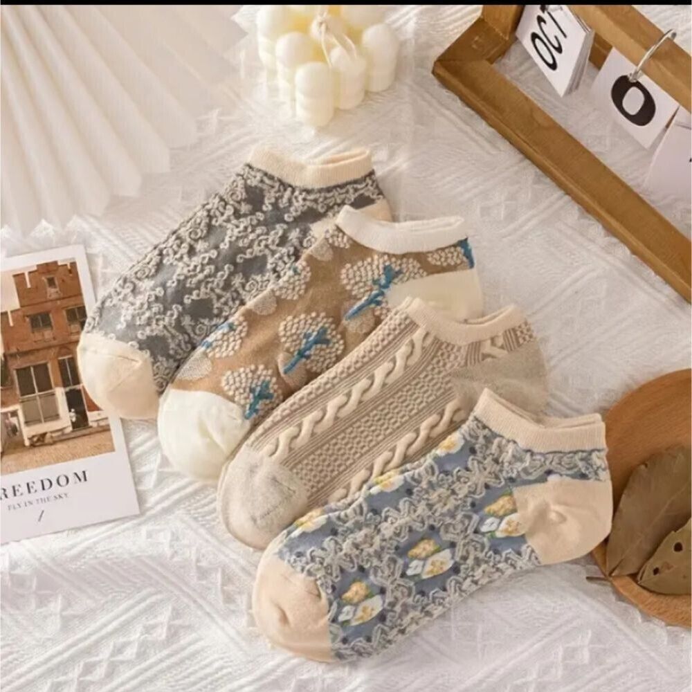 4 Pairs cottagecore Embroidered Floral Print Short ankle Socks